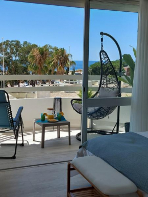 Front beach apartment